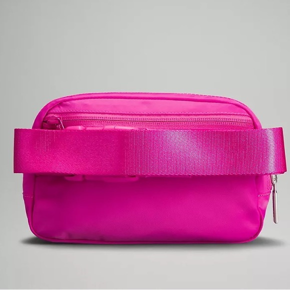 lululemon π Everywhere Belt Bag in Sonic Pink - Picture 7 of 10